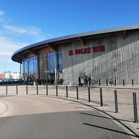 L'ostrea T2 Avec Piscine Et Parking Face
